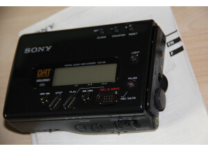Sony TCD-D8 (91568)