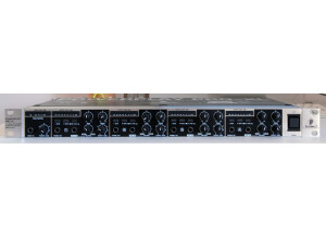 Behringer Powerplay Pro-XL HA4700 (42828)