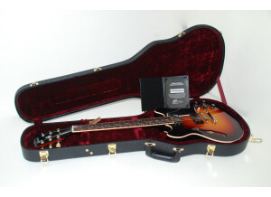 Gibson ES-339 Custom shop sunburst brown (5)