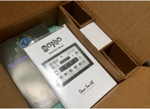 Dave Smith Instruments Mopho (5)