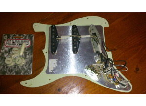 Fender stratocaster pickups 1565155