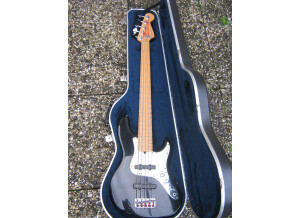 Fender American Deluxe Jazz Bass V [1998-2001] (38693)