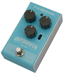 TC Electronic Skysurfer Reverb : Skysurfer reverb persp hires TC Electronic Skysurfer Reverb : Skysurfer reverb persp hires
