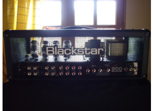Blackstar Amplification Serie one 200