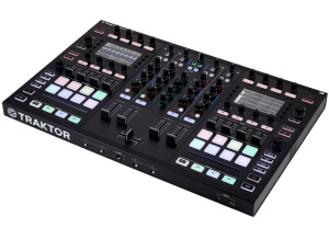 Native Instruments Traktor Kontrol S8 (33208)