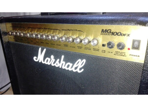 Marshall MG100DFX (82439)