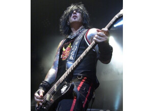 Nikki sixx 2000 07 01