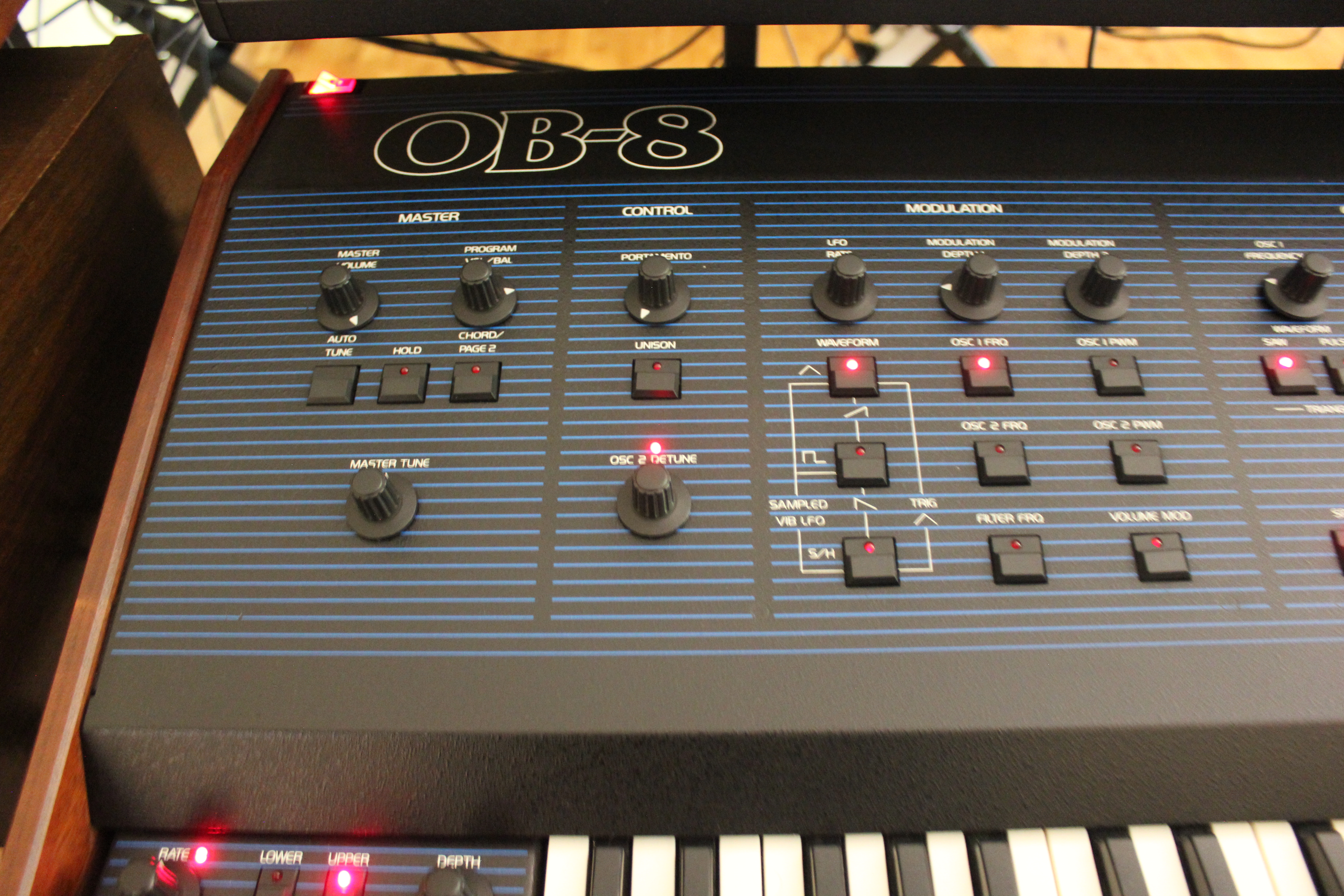 Oberheim OB-8 : OB 8 06.JPG