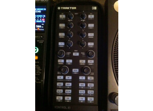 Native Instruments Traktor Kontrol X1 (51455)