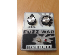 Death By Audio Fuzz War (23261)
