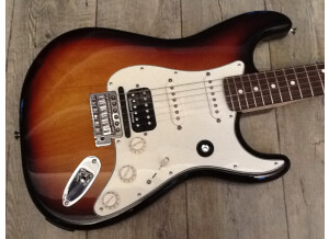 Fender Fishman TriplePlay Stratocaster HSS (72862)