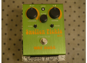 Way Huge Electronics WHE401 Swollen Pickle Fuzz (27302)