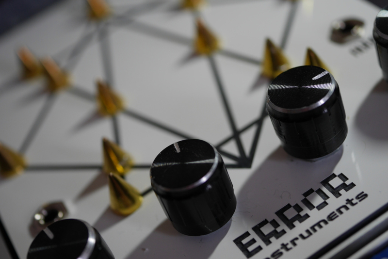 Spikes Paul Tas panel