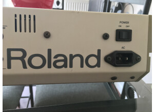 Roland TR-909 (55105)