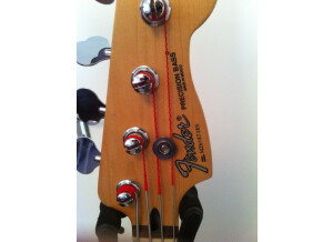 Fender Standard Precision Bass [2006-2008] (97937)
