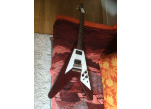Gibson Flying V Faded - Worn Cherry (40240)