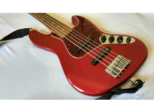 Fender Deluxe Jazz Bass V (60582)