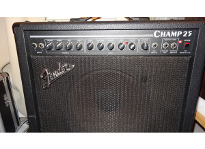 Fender Champ 25 (44490)