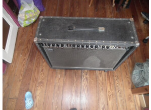 Ampli 002