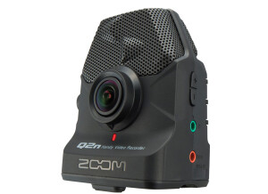 Zoom Q2n Front SlantRight