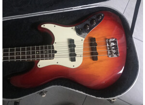 Fender American Deluxe Jazz Bass [2002-2003] (35744)