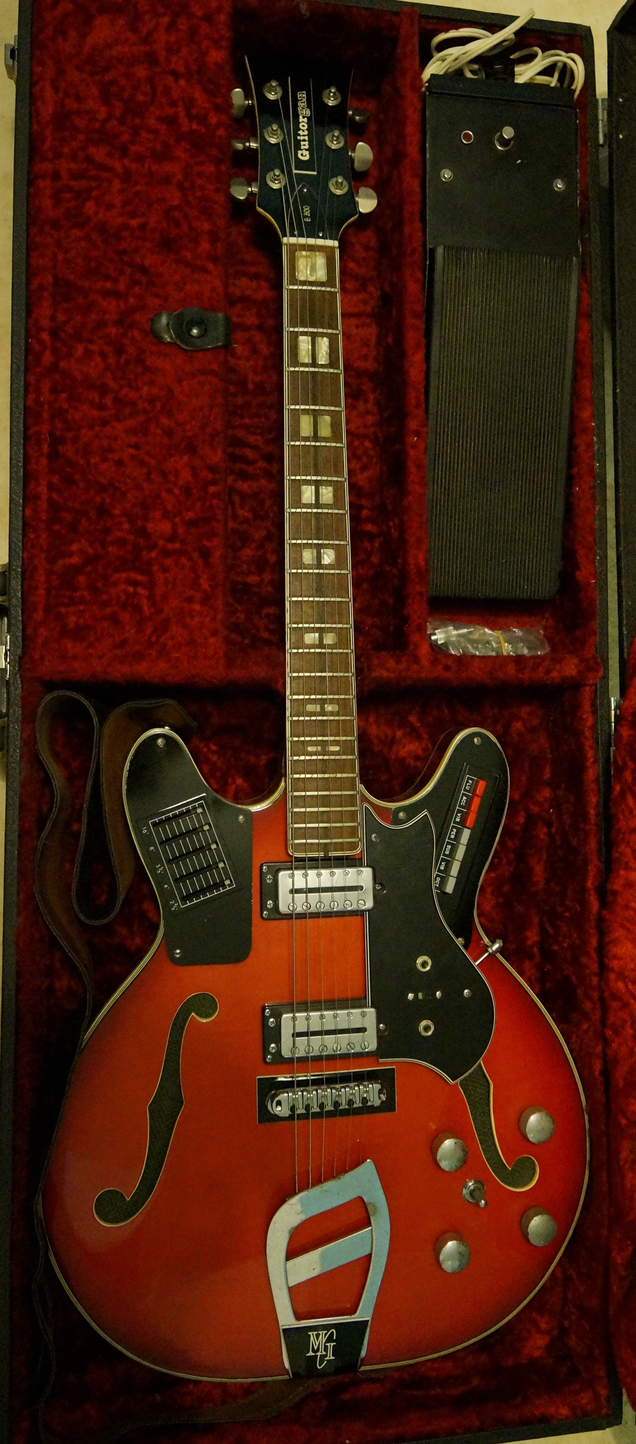 Musiconics Guitorgan B-300