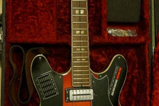 Musiconics Guitorgan B-300