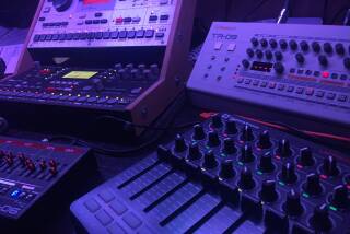 Roland TR-09