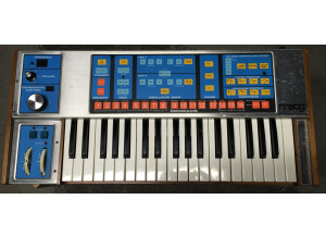 Moog Music The Source (68206)