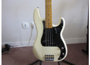 Squier Matt Freeman Precision Bass (78829)