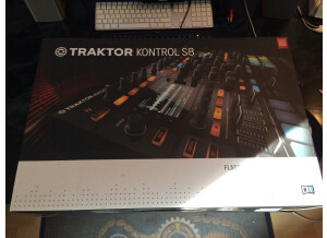 Native Instruments Traktor Kontrol S8 (63342)