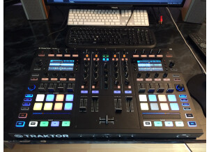 Native Instruments Traktor Kontrol S8 (45237)