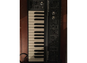 Roland SH-09 (83138)