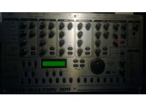 Quasimidi Rave-O-Lution 309 (69864)