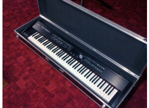 Roland RD-700GX SuperNATURAL Piano Kit (74284)