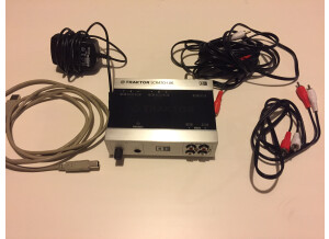 Native Instruments Traktor Audio 6 (58656)