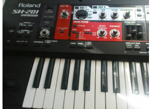 Roland SH-201 (25419)