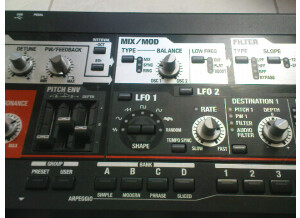 Roland SH-201 (81463)