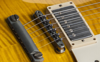 Gibson Mark Knopfler 1958 Les Paul Standard : LP58MKSBNH1 ELECTRONICS PANEL 03