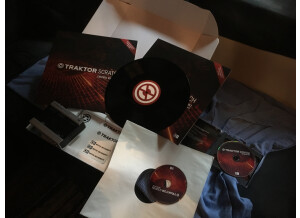 Native Instruments Traktor Scratch A6 (53773)