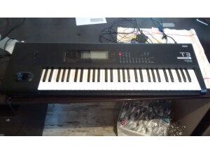 Korg T3 (25083)