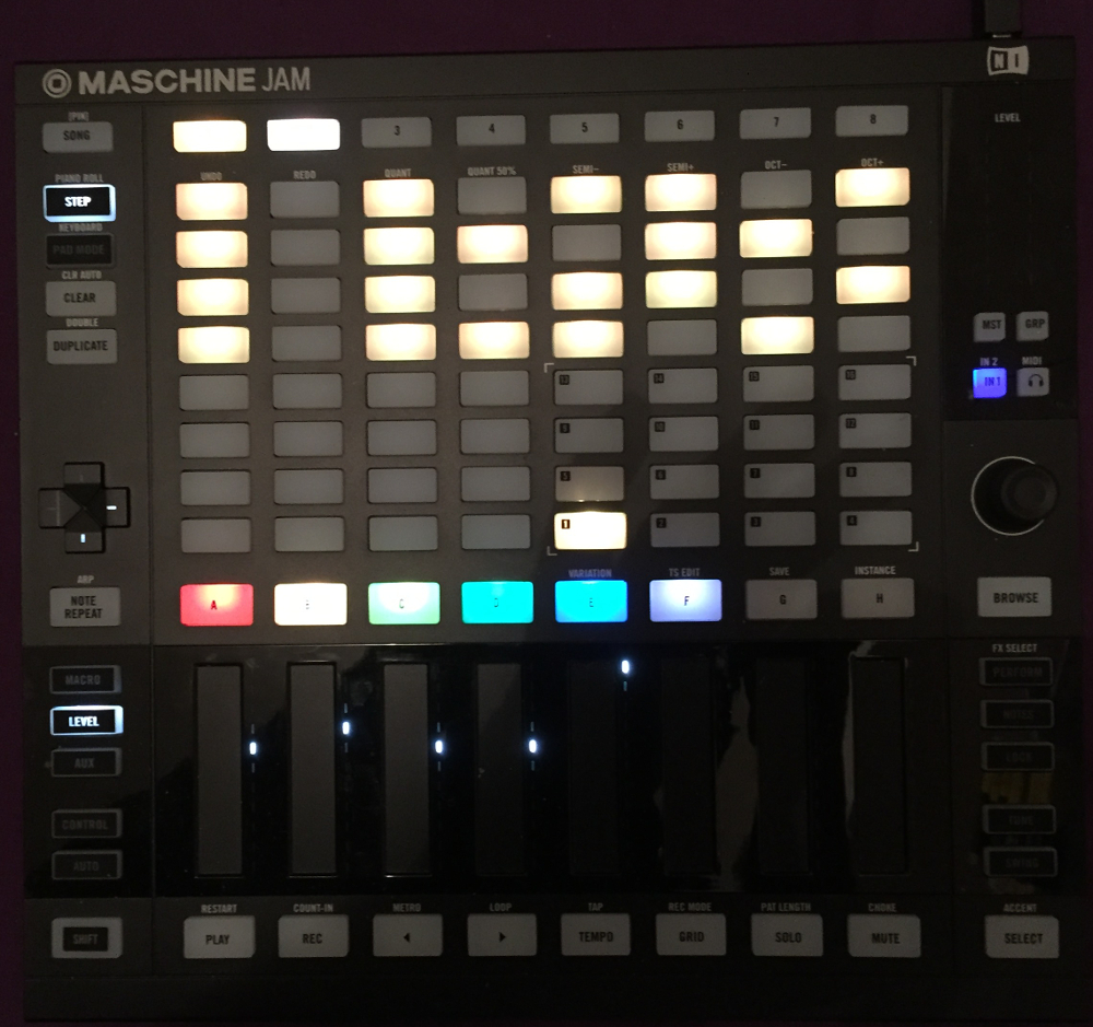 Native Instruments Maschine Jam : piano roll