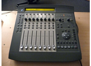 Digidesign Command 8 (20377)