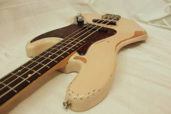 Fender Flea Jazz Bass : IMG 9946.JPG Fender Flea Jazz Bass : IMG 9946.JPG