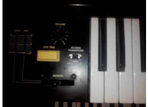 Roland juno 6 1542409