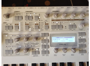 Access Music Virus TI2 Polar (90816)