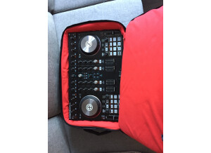 Native Instruments Traktor Kontrol S4 mk2 (74275)