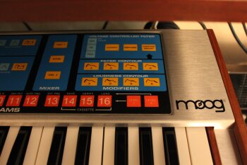Moog Music The Source : Moog The Source 07.JPG Moog Music The Source : Moog The Source 07.JPG