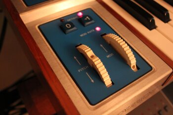 Moog Music The Source : Moog The Source 08.JPG Moog Music The Source : Moog The Source 08.JPG