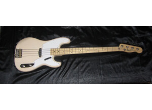Squier Classic Vibe Precision Bass '50s (38403)